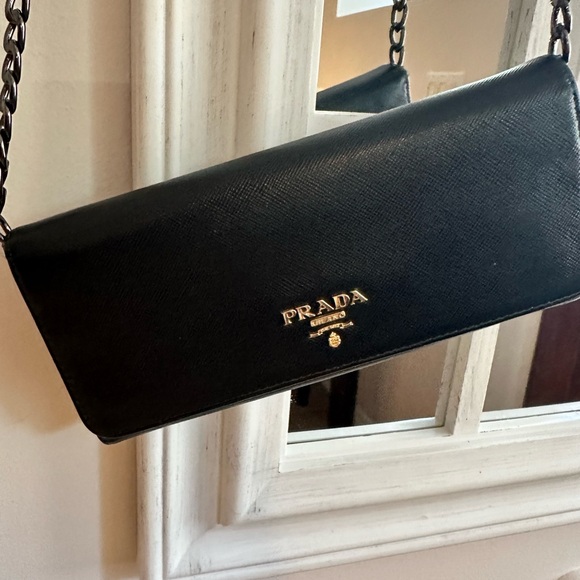 PRADA Saffiano leather  long wallet - Picture 4 of 9